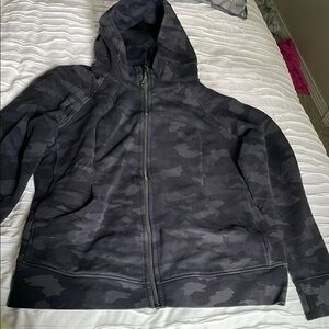 Lululemon Scuba Camo Full Zip hoodie